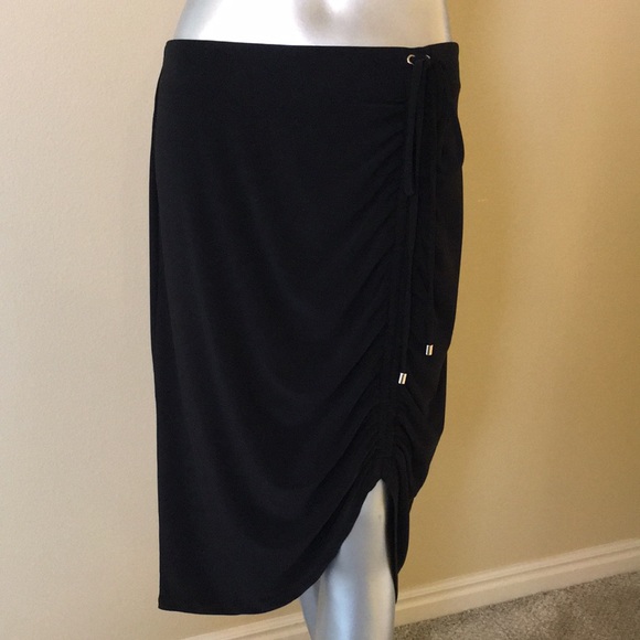 WHBM | Matte Jersey Ruched Pencil Skirt Black - Picture 1 of 12